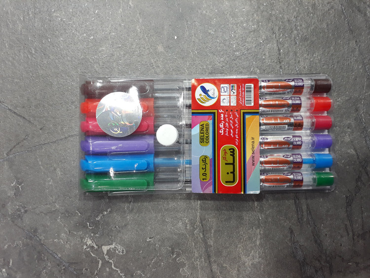 تصویر بسته ۶ عددی خودکار رنگی سلنا با نوک ۱.۰ میلیمتر در رنگهای متنوع و طراحی زیبا، مناسب برای نوشتار خلاقانه و روزمره