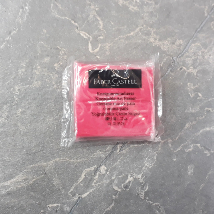پاککن خمیری Faber-Castell در رنگهای متنوع برای پاککردن دقیق جزئیات