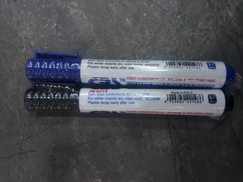 ماژیک وایت برد برند CBS با جوهر روان و قابلیت پاکشوندگی بالا