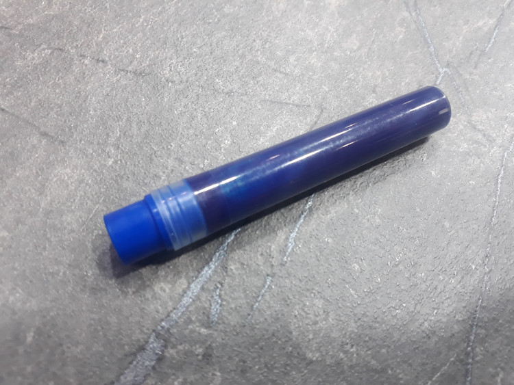 مخزن جوهر ماژیک قابل شارژ برند keYiTe در رنگهای متنوع برای شارژ آسان