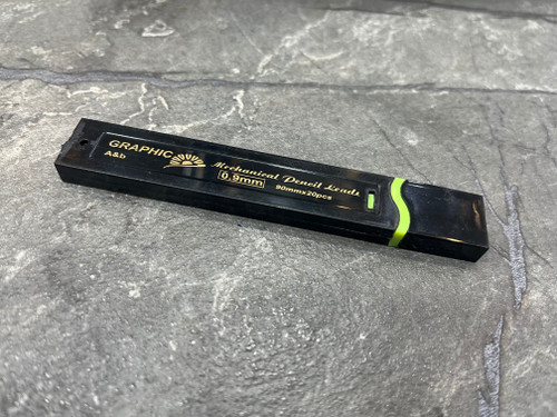 مغز اتود Corona سایز ۰.۷ میلیمتر با نوشتاری نرم، روان و مقاوم در برابر شکستگی