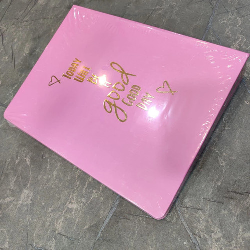 کلاسور برند سویل با ابعاد ۲۲.۵ در ۲۰ سانتیمتر و طراحی فانتزی مناسب بایگانی یادداشتها