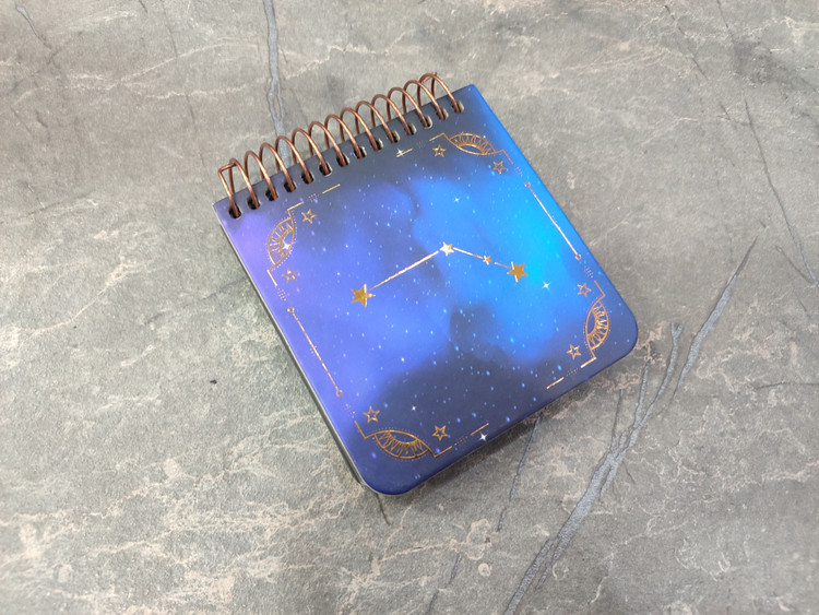 دفترچه فانتزی با کاغذ مشکی برند SEVIL، مناسب طراحی با ماژیک سفید، نئون و متالیک