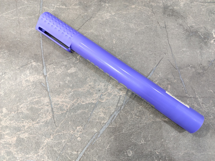 ماژیک هایلایتر بزرگ برند JUMBO با طراحی ارگونومیک، نوک پهن و رنگهای درخشان برای مشخصکردن نکات کلیدی