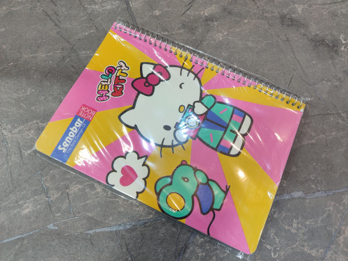 دفتر ۸۰ برگ Senobar در ابعاد ۱۶.۵×۲۳ با جلد مقاوم و طراحی شیک، مناسب برای استفاده تحصیلی و شخصی