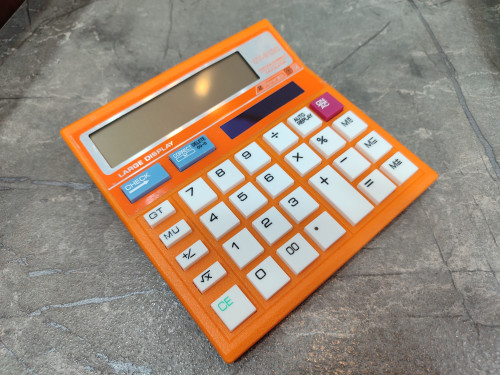 ماشین حساب رومیزی مدل CT-512C با صفحهنمایش بزرگ و کلیدهای نرم، مناسب استفاده اداری و خانگی