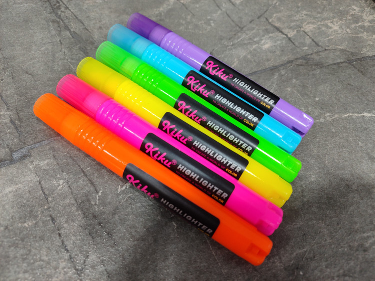 هایلایتر Kiku مدل K-586 با جوهر روان و طراحی ارگونومیک برای استفاده راحت