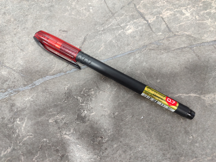 خودکار قرمز ۰.۷ C.class با نوشتار روان و نوک دقیق برای استفاده روزمره