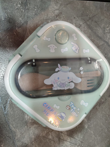 ظرف غذا طرح CINEMMA MOROLI با طراحی فانتزی و درب محکم مناسب مدرسه و سفر