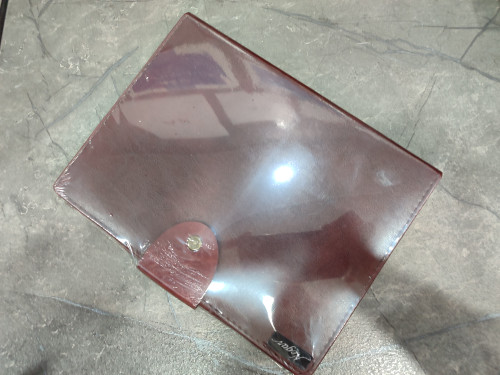 کلاسور برند Negar با جلد مقاوم و طراحی زیبا برای نگهداری برگهها و جزوات