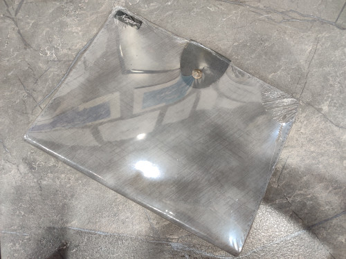 کلاسور برند Negar با جلد مقاوم و طراحی زیبا برای نگهداری برگهها و جزوات