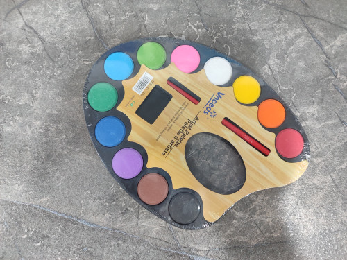 پالت آبرنگ برند Vneeds با رنگهای متنوع و کیفیت بالا برای نقاشی و طراحی خلاقانه