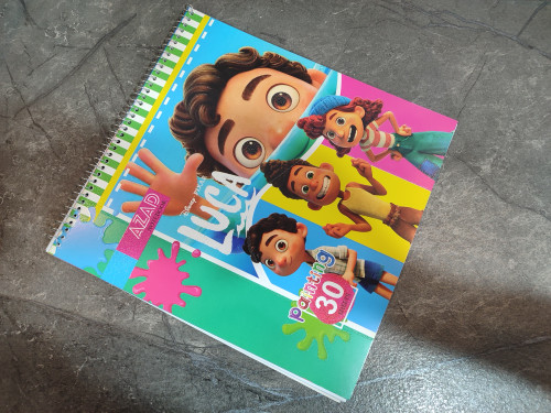 دفتر نقاشی ۳۰ برگ برند AZAD با صفحات ضخیم و صاف مناسب نقاشی و طراحی هنری