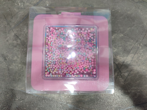 قلک مکعبی شکل ساده و مقاوم مناسب دکور و پسانداز