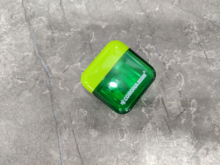 تراش مخزندار Corona Office مدل CO 1010 با مخزن شفاف و تیغه تیز