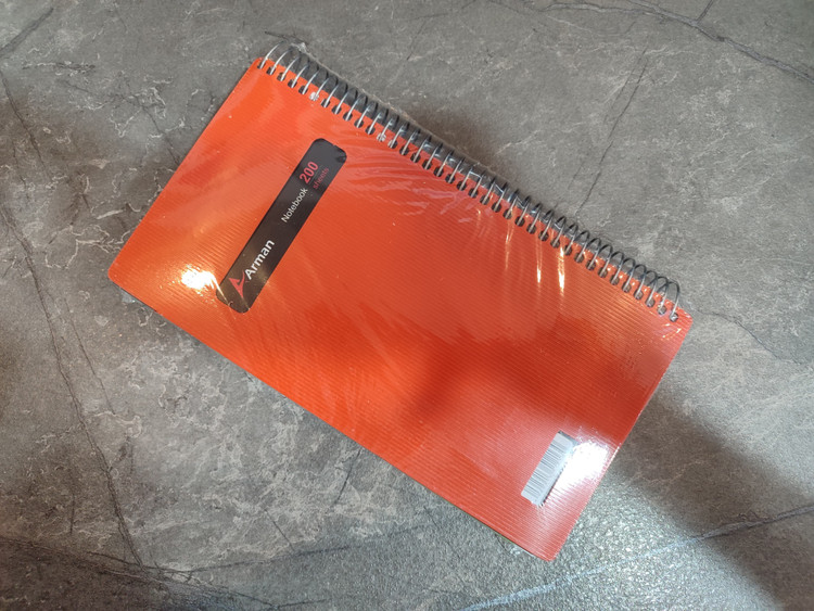 دفتر یادداشت ۲۰۰ برگ Arman با کاغذ باکیفیت و صحافی مقاوم