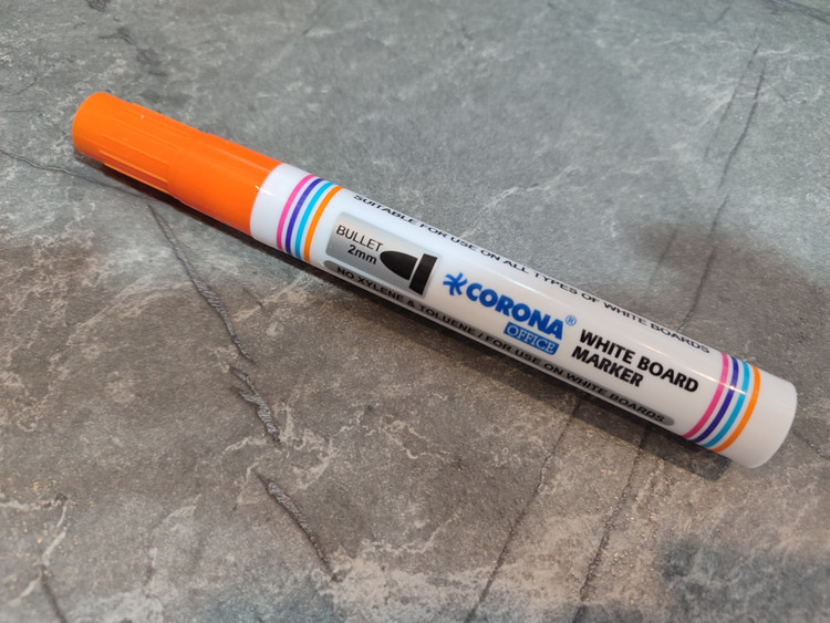 ماژیک وایتبرد Corona Office با نوشتار روان و پاکشوندگی آسان