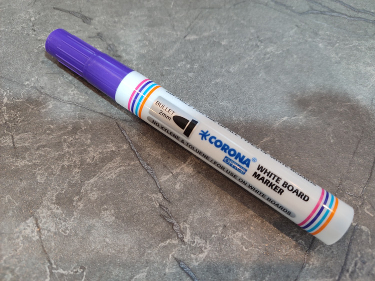 ماژیک وایتبرد Corona Office با نوشتار روان و پاکشوندگی آسان