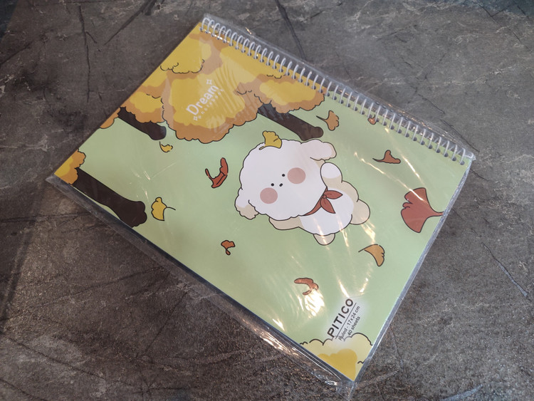 دفتر ۴۰ برگ PITICO با کاغذ باکیفیت و صحافی مناسب