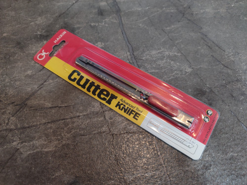 کاتر HAIXIN با تیغه تیز و بدنه مقاوم