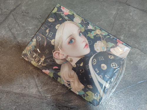 کلاسور برند SEVIL با بدنه مقاوم و حلقههای فلزی