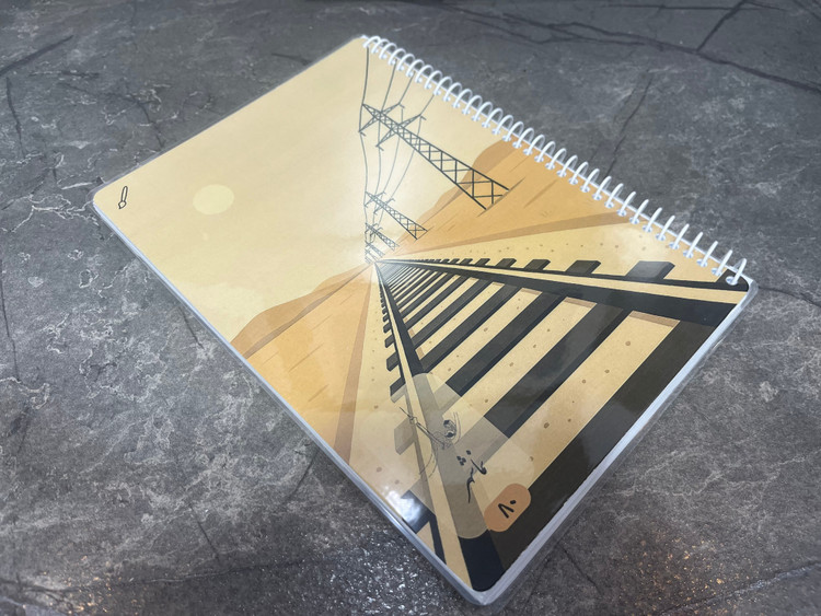 دفتر نقاشی سایز A5 برند نماشهر با ۸۰ برگ و صحافی سیمی، مناسب طراحی، اسکیس و تمرین خلاقیت