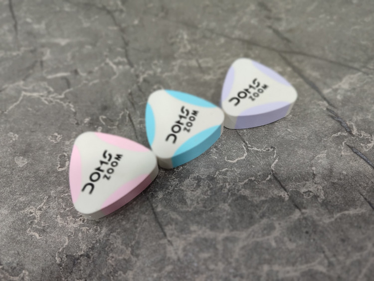 پاککن DOMS ZOOM با عملکرد پاککنندگی قوی و لطیف