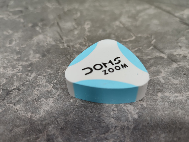 پاککن DOMS ZOOM با عملکرد پاککنندگی قوی و لطیف