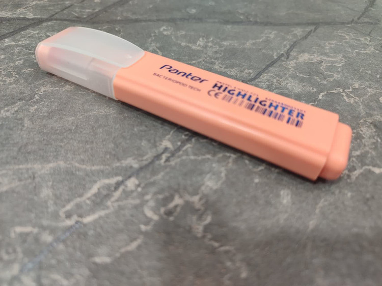 هایلایتر برند Panter با جوهر شفاف و کیفیت بالا مناسب مطالعه و جزوهنویسی