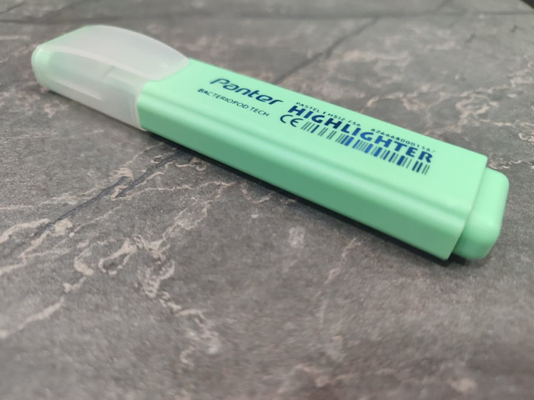 هایلایتر برند Panter با جوهر شفاف و کیفیت بالا مناسب مطالعه و جزوهنویسی